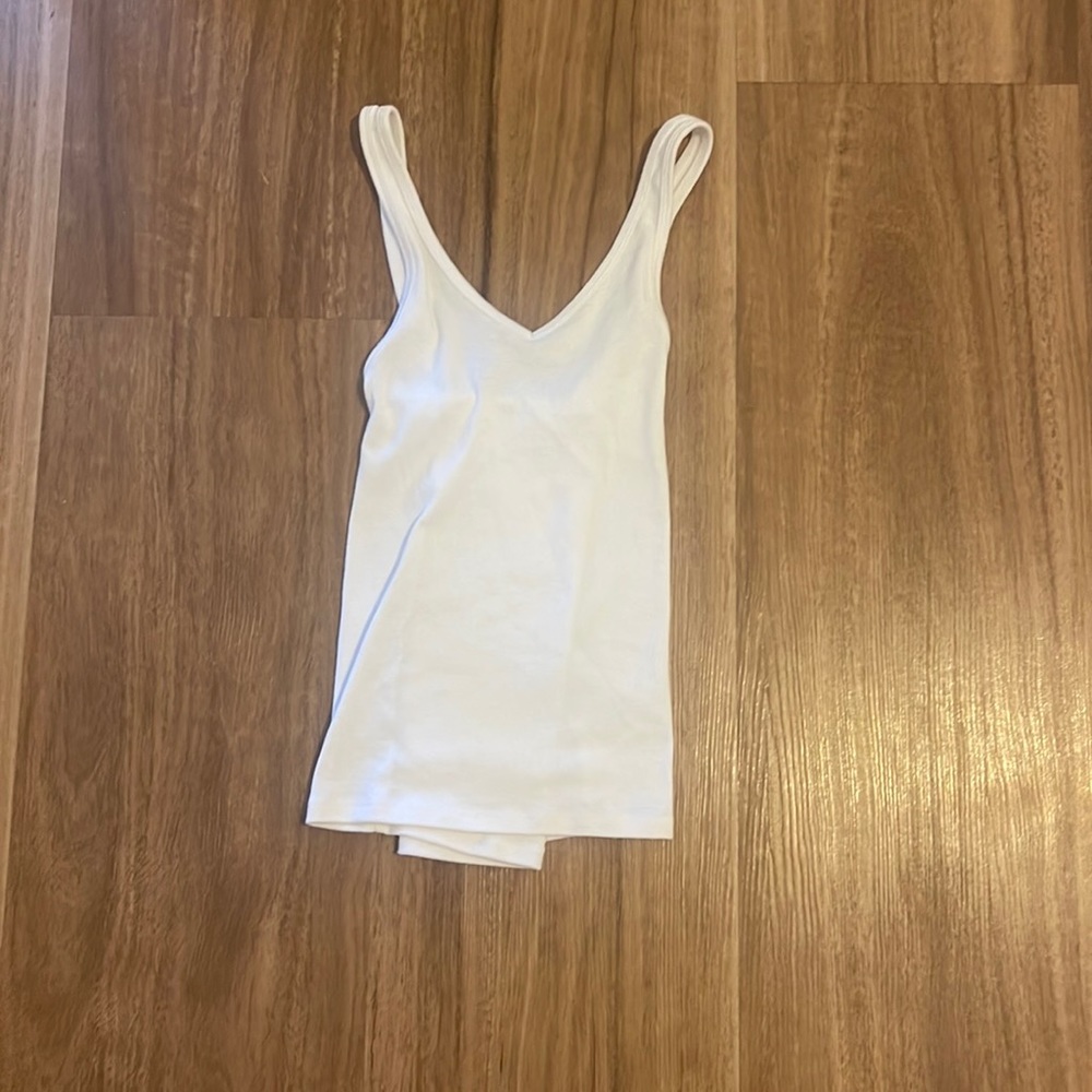 White Abercrombie top